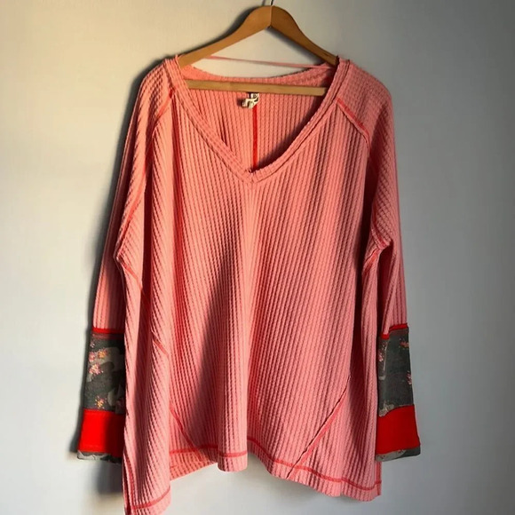 Free People We The Free Peach Thermal Lovin Leopard Thermal Top Print Cuffs - Picture 2 of 9